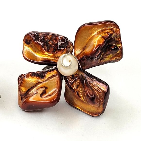 Dark Brown Sea Shell Freshwater Pearl Bead Asymmetric Flower Adjustable Ring - Picture 2 of 16
